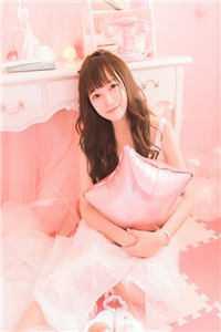 重生后,大佬在校园成国民女神